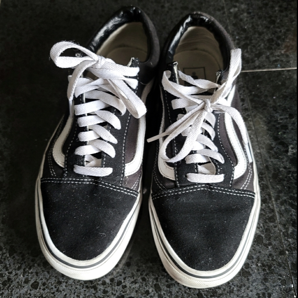 Vans Old Skool black and white